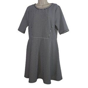 Apt 9 Black White Striped Fit and Flare Dress Short Sleeves Women Size L Pockets